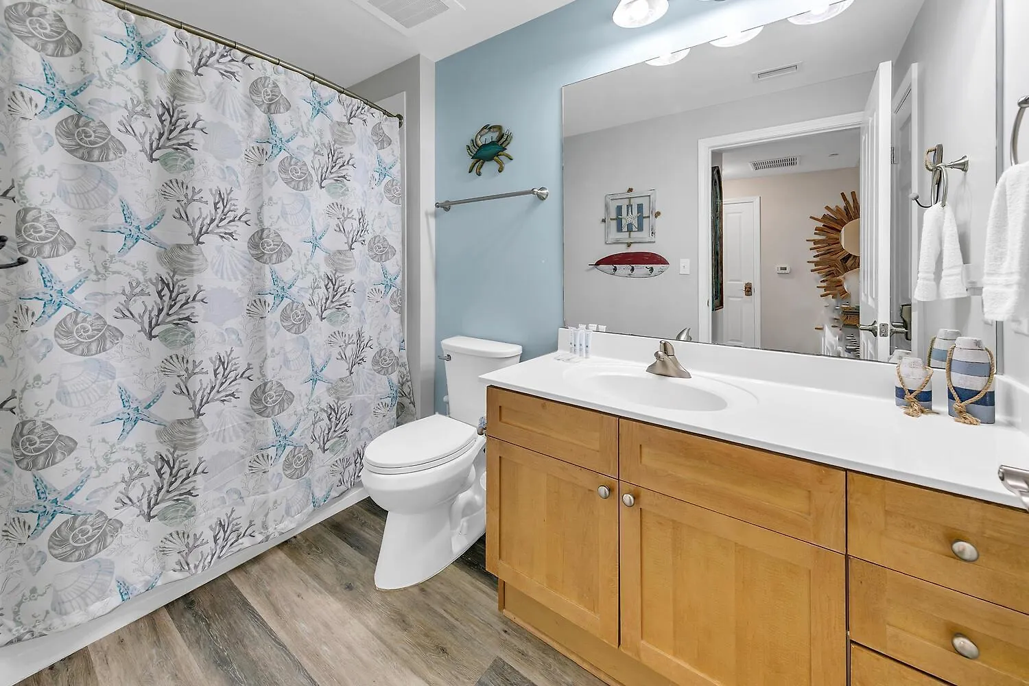 Aqua Resort 905 By Emerald Coast Retreats Panama City Beach United States