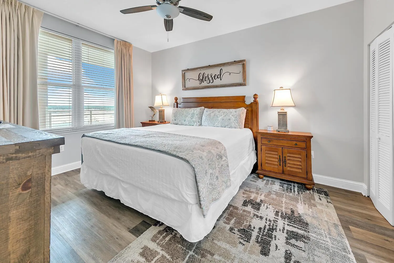 Aqua Resort 905 By Emerald Coast Retreats Panama City Beach Apartment